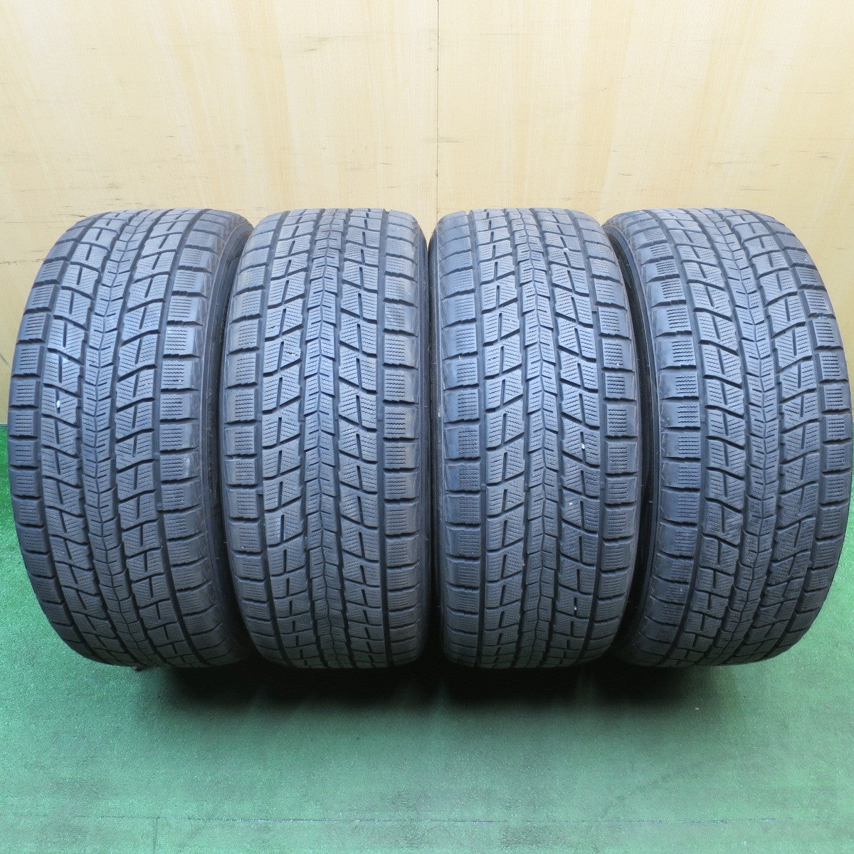 センサー付！バリ溝！キレイ！9.5分★レクサス LX 570 純正 285/50R20 スタッドレス ダンロップ ウインターマックス SJ8 20インチ PCD150/5H★6030401NJス