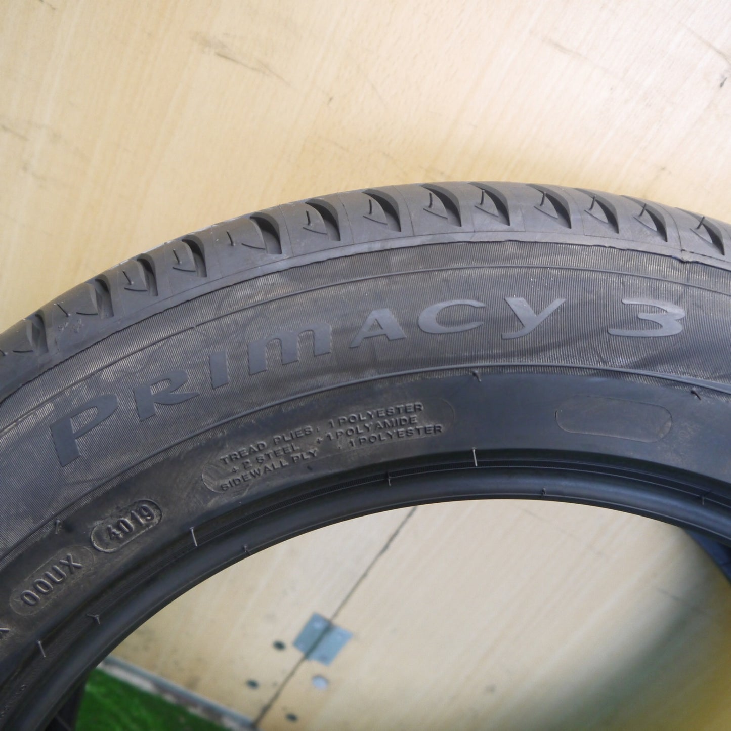 未使用！1本★215/60R17 ミシュラン プライマシー3 タイヤ 17インチ ハリアー RAV4 カローラクロス 等★6071302Hノタ