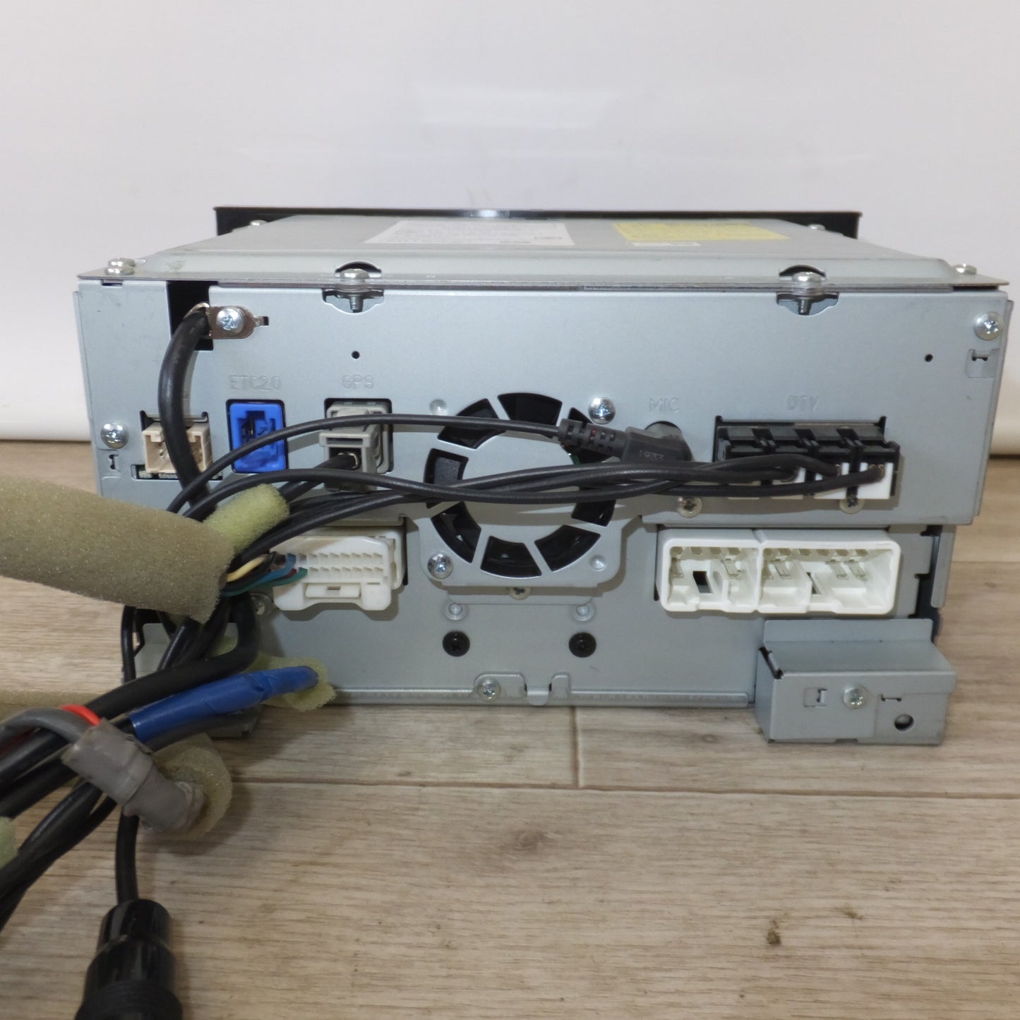 [送料無料] 現状品★ケンウッド製 ダイハツ 純正 ワイドエントリーメモリーナビ 08545-K9135 NMZK-W70D[50]★