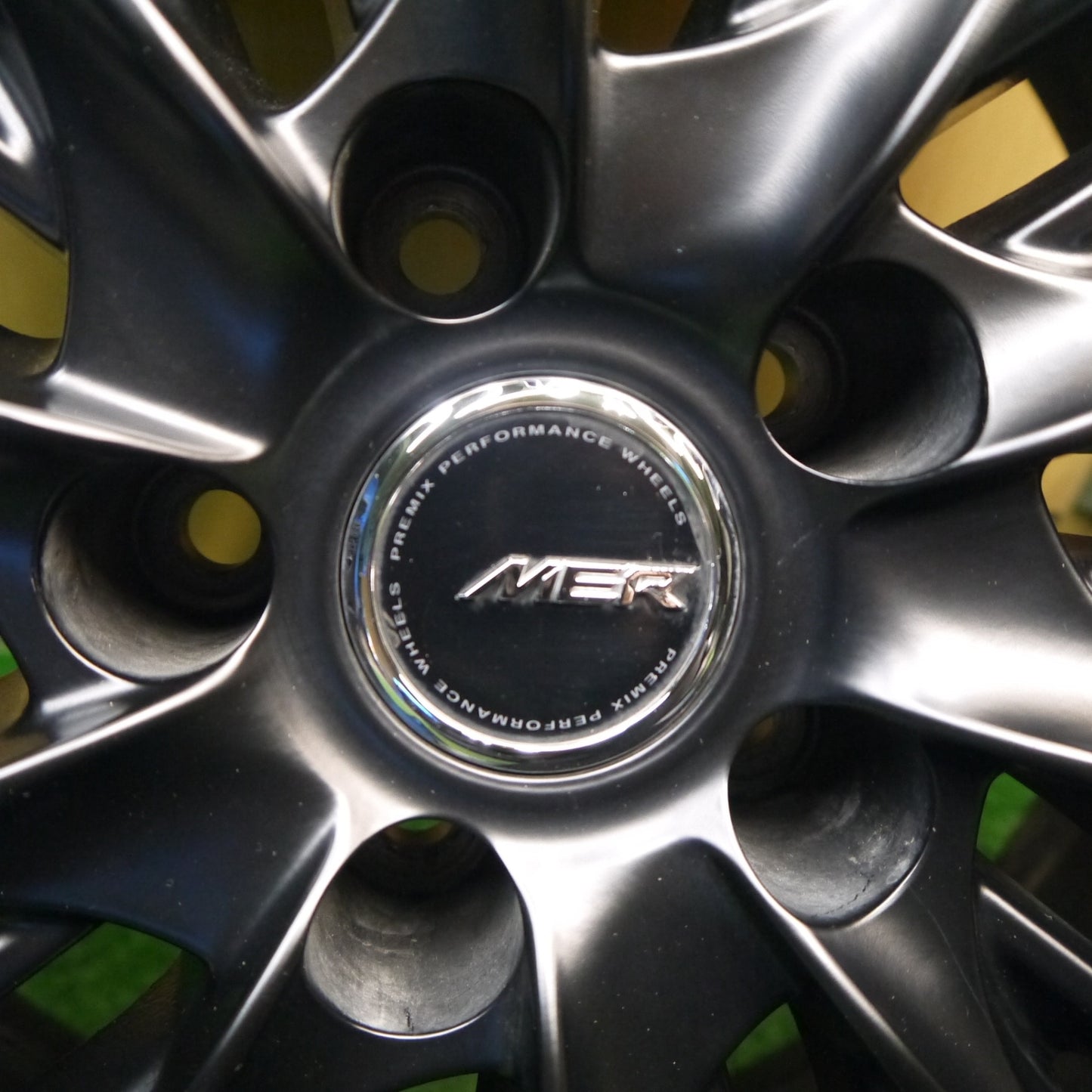 バリ溝！23年！キレイ！9.5分★LEHRMEISTER PREMIX MER-X 225/60R18 スタッドレス ヨコハマ アイスガード G075 レアマイスター プレミックス 18インチ PCD114.3/5H★6012105Hス