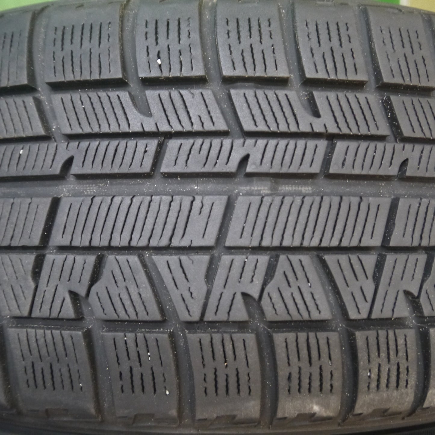 [送料無料] バリ溝！キレイ！8.5分★スタッドレス 205/60R16 ヨコハマ アイスガード iG50 プラス GRASS グラス 16インチ PCD114.3/5H★5022510Hス