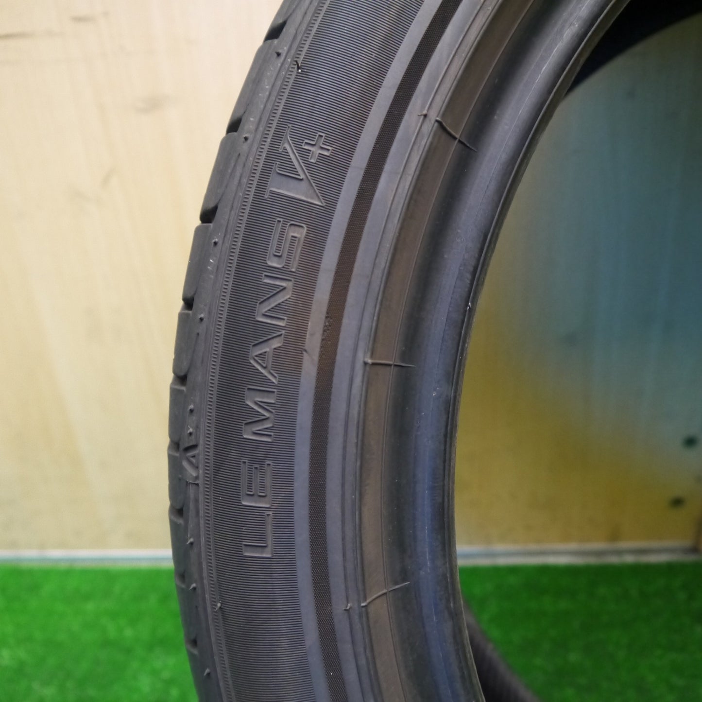 バリ溝！24年！9.5分！1本★225/45R18 ダンロップ LE MANS V + ルマン 5 プラス タイヤ 18インチ レヴォーグ WRX クラウン 等★5102001Hノタ