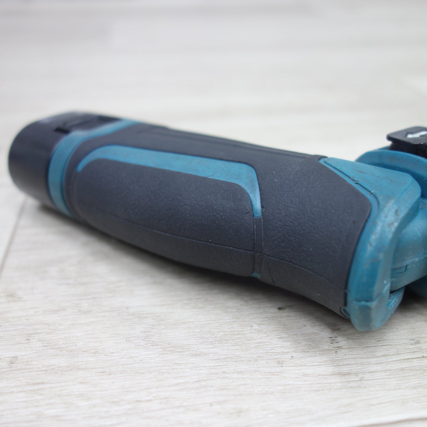 [送料無料] ◆マキタ 充電式 ペン インパクト ドライバ DF012D 7.2V 電動 工具 DIY コードレス Makita◆