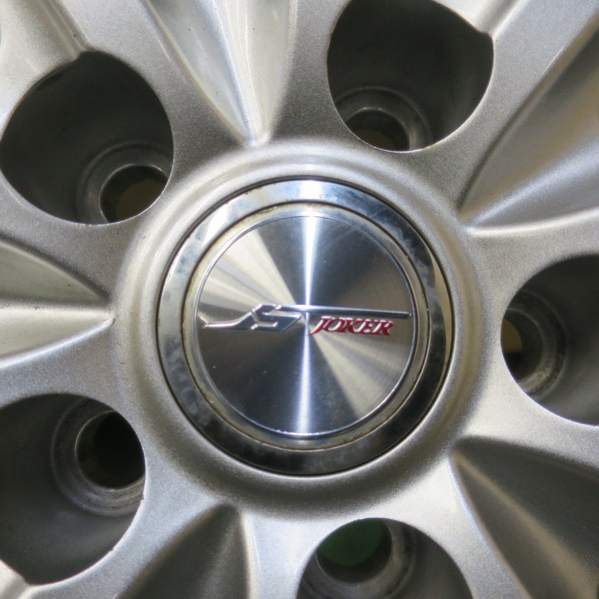 バリ溝！22年！9分★スタッドレス 225/60R17 トーヨー ウインター トランパス TX JOKER ジョーカー 17インチ PCD114.3/5H★6050519イス