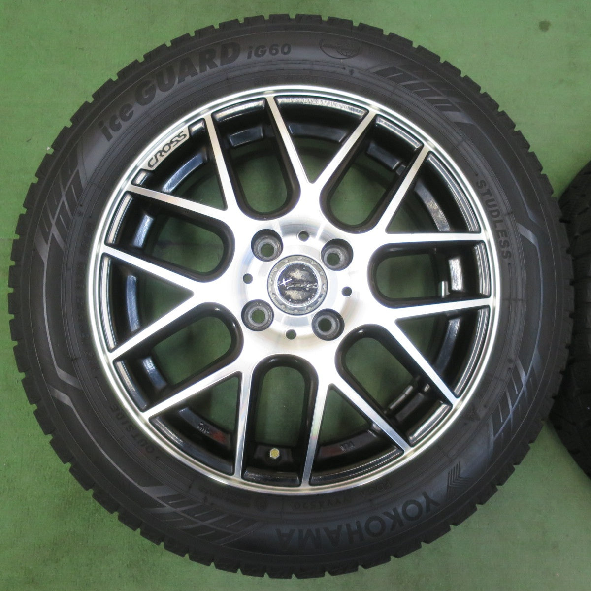 バリ溝！8.5分★スタッドレス 185/60R15 ヨコハマ アイスガード iG50 プラス iG60 X CROSS SPEED クロススピード 15インチ PCD100/4H★5122913イス
