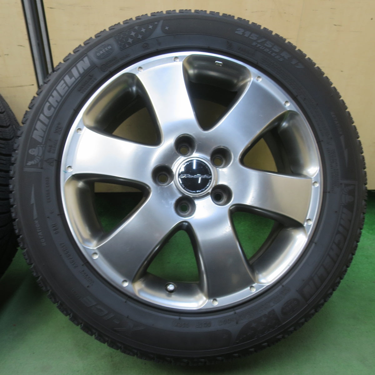 4本価格★ホンダ ヴェゼル 等 純正 Modulo ENKEI 215/55R17 スタッドレス ミシュラン X-ICE XI3 モデューロ エンケイ 17インチ PCD114.3/5H★6042808イス
