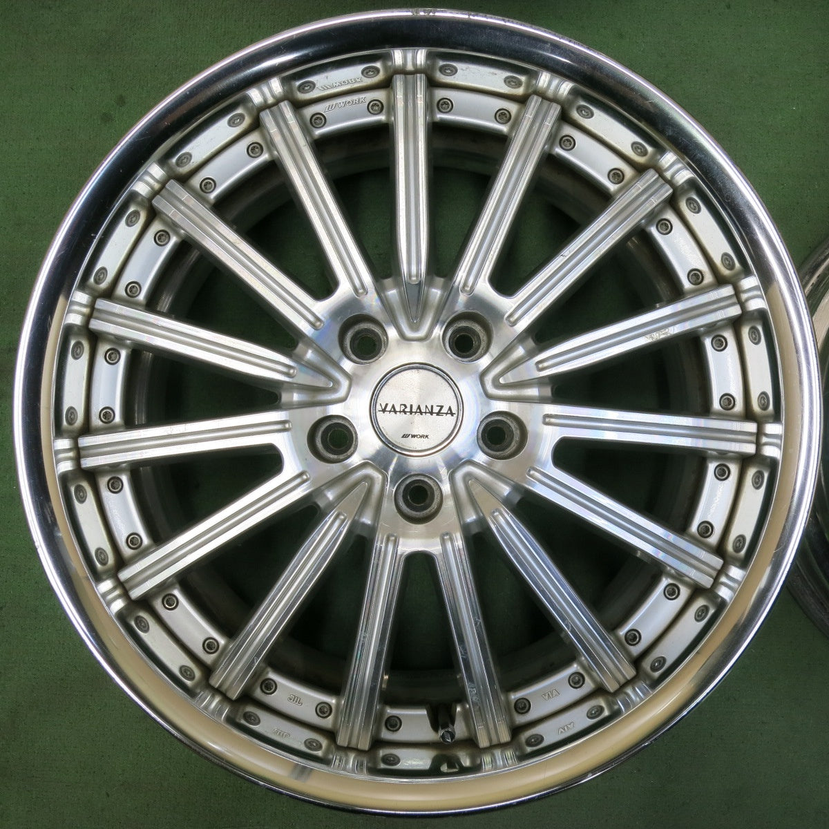 4本価格★WORK VARIANZA W4S 18インチ ホイール ワーク ヴァリアンツァ 18×8JJ PCD114.3/5H★5051302SYホ