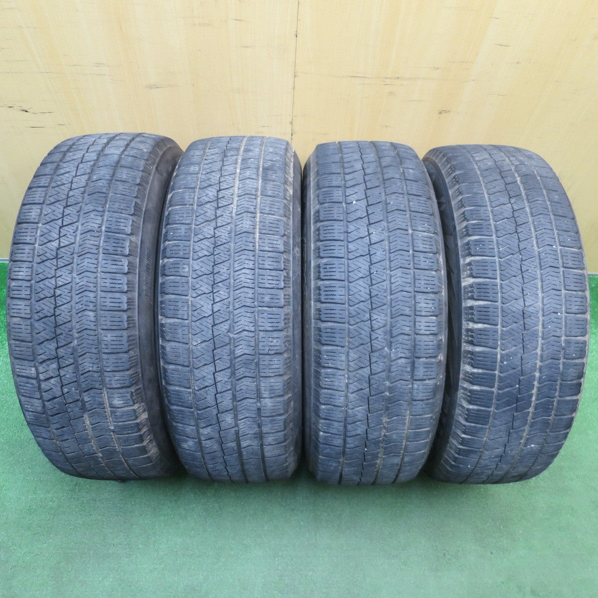 4本価格★トヨタ 50系 プリウス PHV 純正 195/65R15 スタッドレス ブリヂストン ブリザック VRX2 15インチ PCD100/5H★6021402NJス