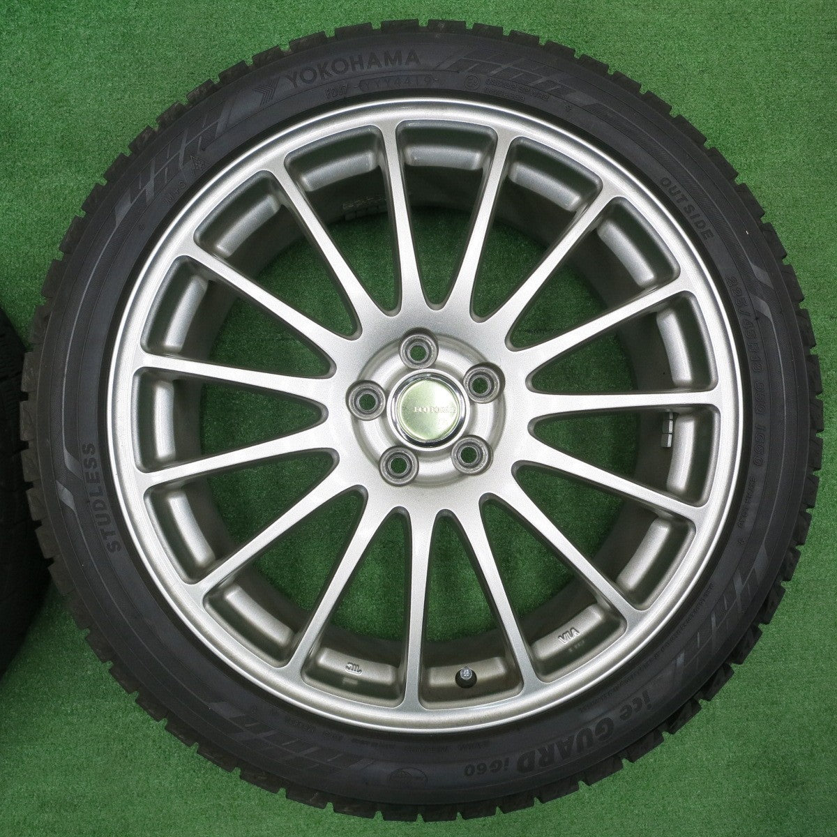 [送料無料] バリ溝！9.5分★レガシィ等 225/45R18 スタッドレス ヨコハマ アイスガード iG60 ECO FORME エコフォルム 18インチ PCD100/5H★4111504NJス