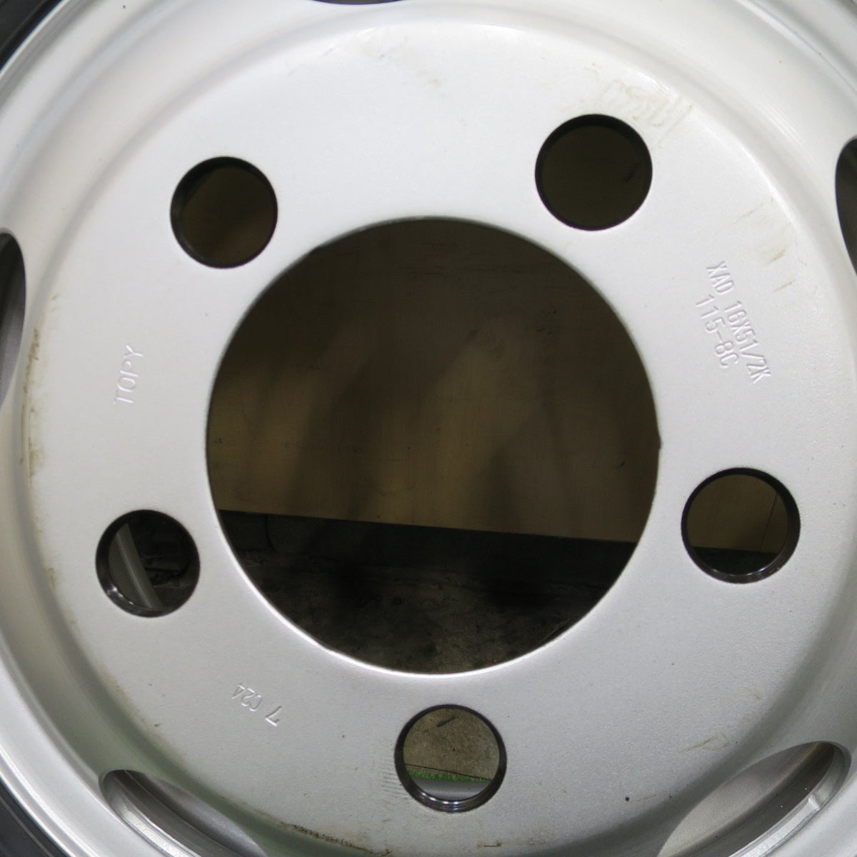 未使用！24年！6本★トラック 205/85R16 117/115N スタッドレス ブリヂストン ブリザック W989 TOPY スチール 115-8C 16インチ PCD208/5H★6052002ナス