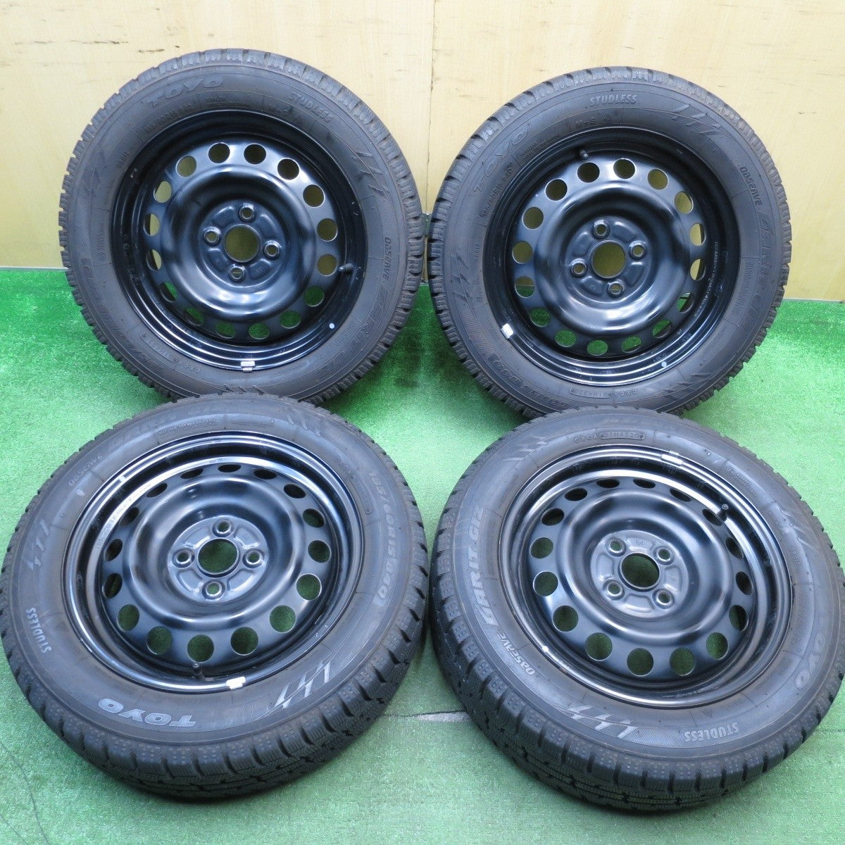 バリ溝！9.5分★スタッドレス 185/60R15 トーヨー オブザーブ ガリット GIZ スチール ホイール 15インチ PCD100/4H★5030710Hス