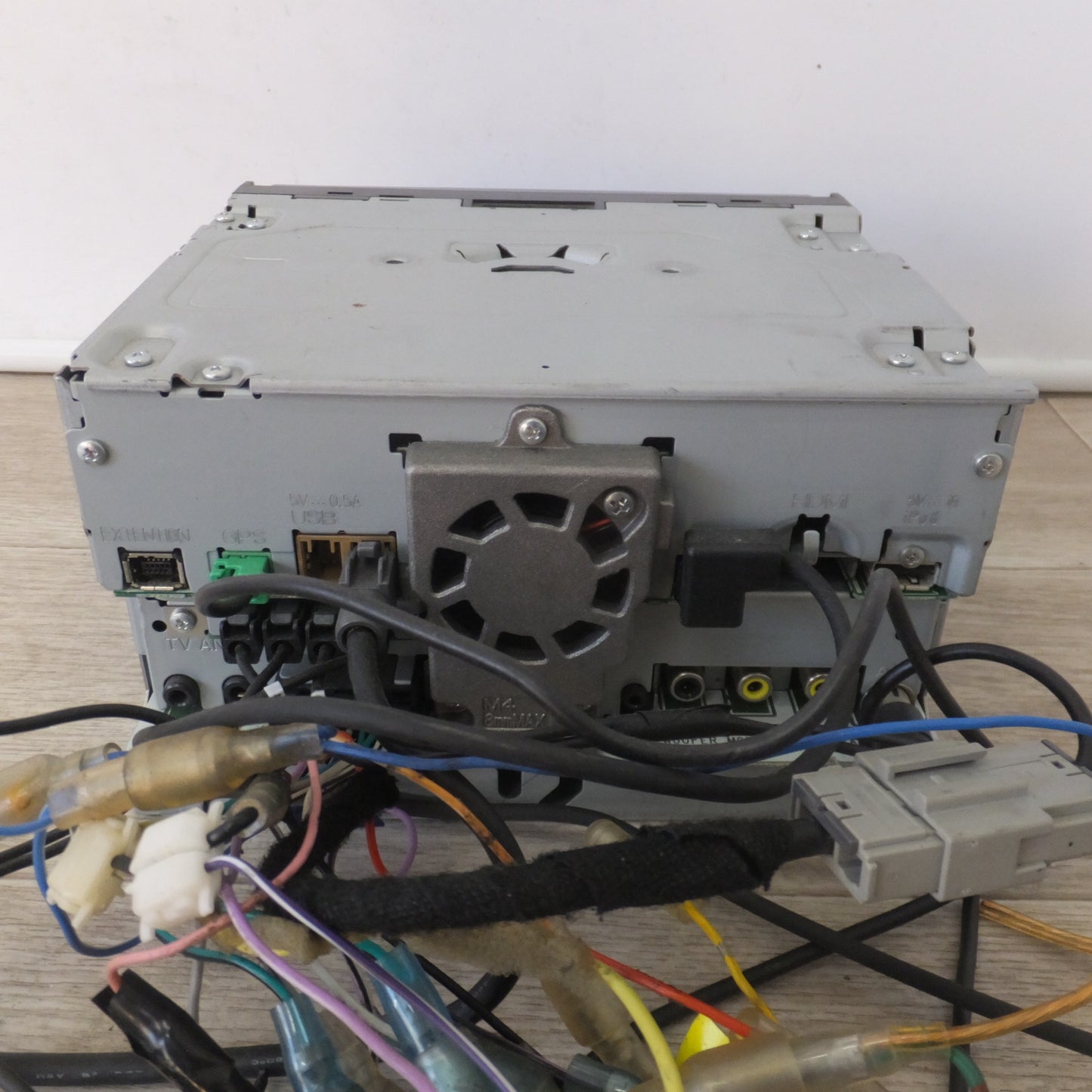 [送料無料] ★カロッツェリア carrozzeria AV一体型メモリーナビゲーション 楽ナビ AVIC-RZ09[5]★