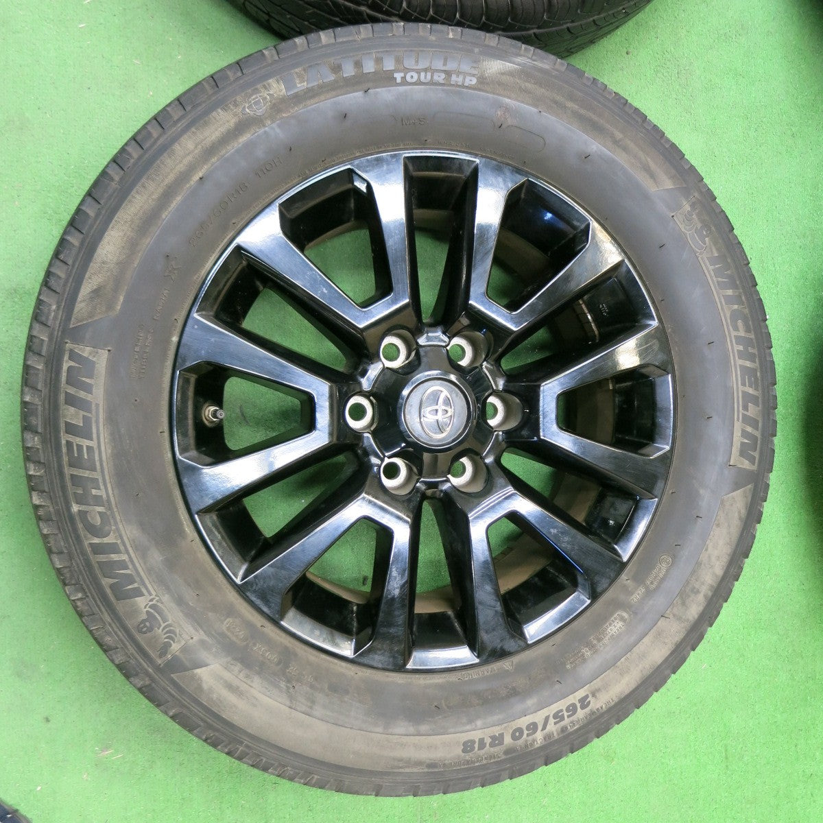 [送料無料] 4本！22年★トヨタ 150系 ランクル プラド ブラックエディション 純正 265/60R18 ミシュラン LATITUDE TOUR HP PCD139.7/6H★4100102ナノ