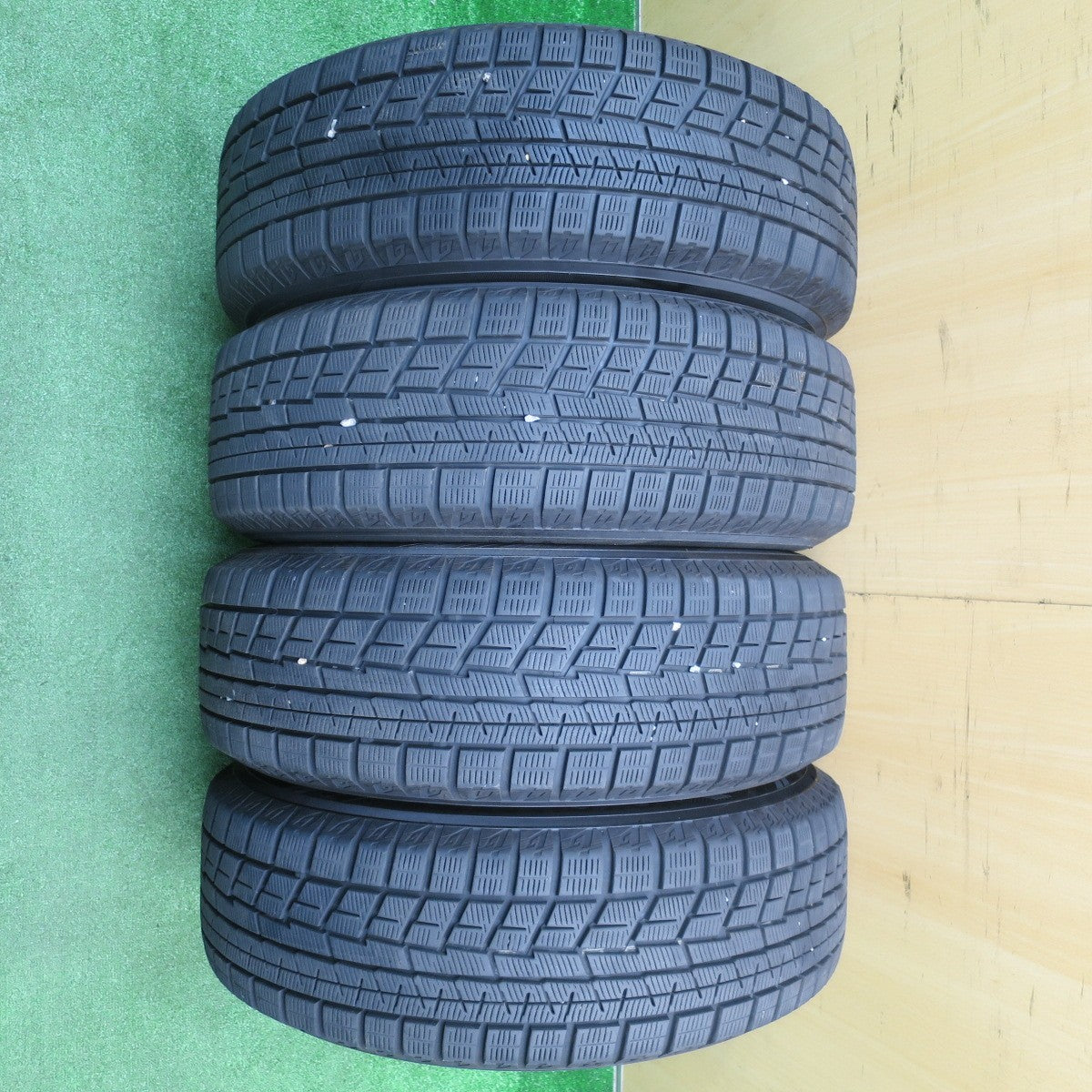 バリ溝！22年！キレイ！9分★スタッドレス 195/65R15 ヨコハマ アイスガード iG60 SCHNEIDER シュナイダー 15インチ PCD114.3/5H★5111104NJス