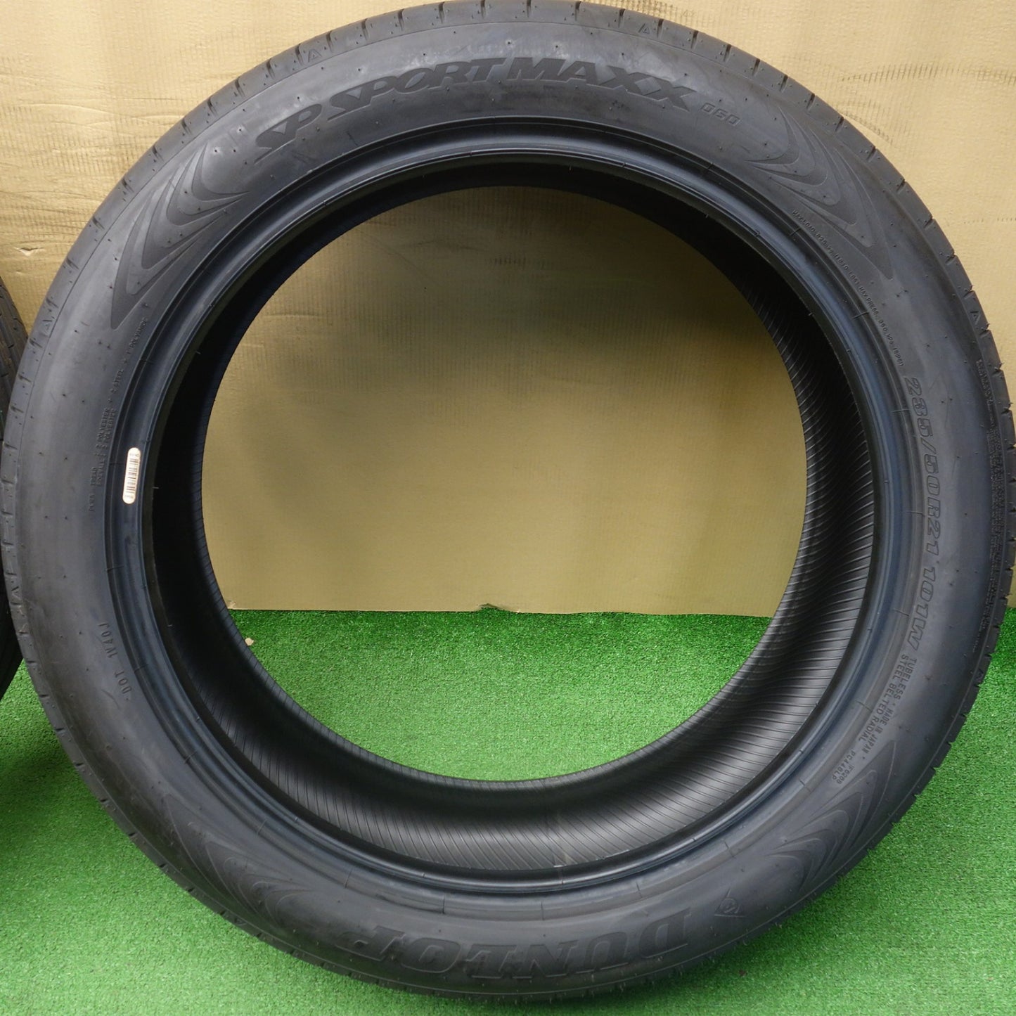 新車外し！26年★235/50R21 ダンロップ SPスポーツマックス 060 タイヤ 21インチ レクサス RX 等★6062204KTノタ