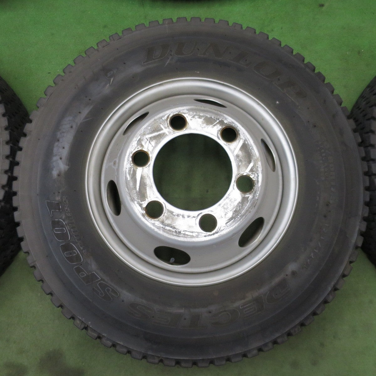 6本価格！22年★いすゞ フォワード 純正 TOPY スチール 225/80R17.5 123/122L スタッドレス ダンロップ デクテス SP001 135-9CS DECTES 17.5インチ PCD222.25/6H★6060301ナス