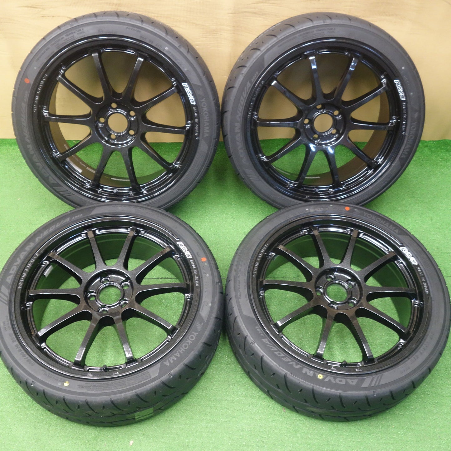 未使用！24年★86 BRZ 等 RAYS 57NR gram LIGHTS 215/40R18 ヨコハマ アドバン NEOVA AD09 レイズ グラムライツ 18インチ PCD100/5H★6052804KTノ