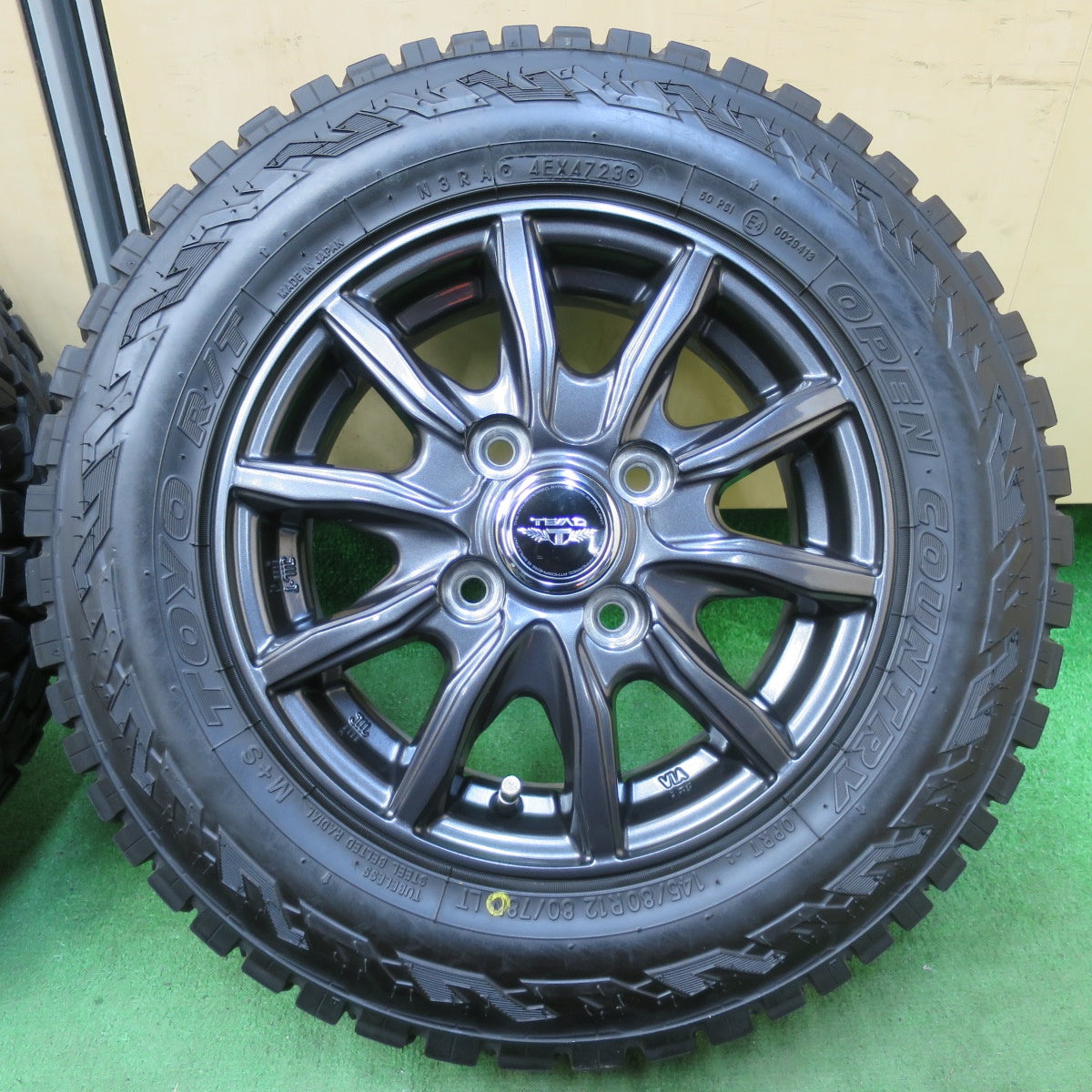 [送料無料] タイヤほぼ未使用！23年！キレイ★145/80R12 80/78N トーヨー R/T オープンカントリー TEAD テッド 12インチ PCD100/4H★5020108イノ