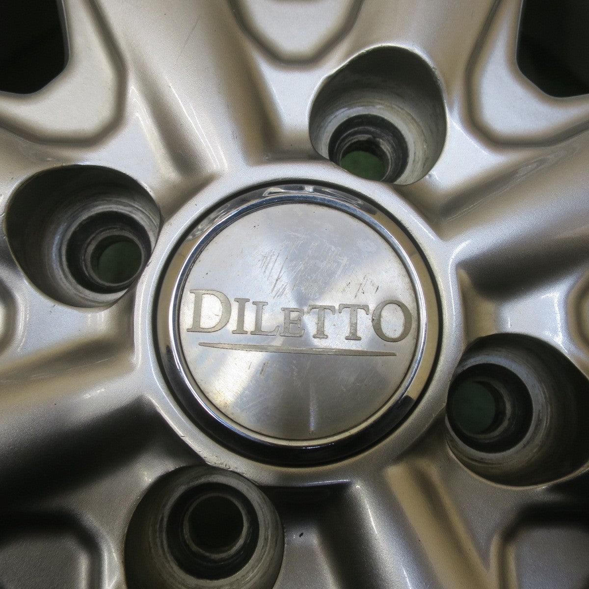 バリ溝！23年！9.5分★スタッドレス 155/65R14 ダンロップ ウインターマックス WM02 DILETTO ディレット 14インチ PCD100/4H★6033011イス