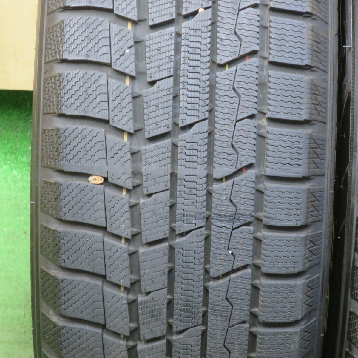 バリ溝！24年！キレイ！ほぼ10分★スタッドレス 225/60R17 トーヨー ウインター トランパス TX WAREN ヴァーレン 17インチ PCD114.3/5H★5112809TTス
