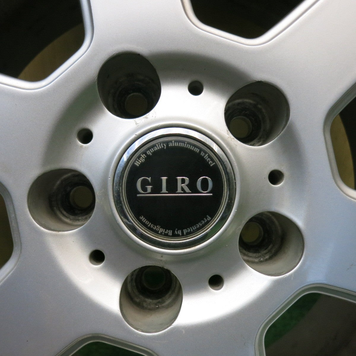 超バリ溝！9.5分以上◎スタッドレス 215/60R16 トーヨー オブザーブ GIZ2 GIRO 社外 アルミ 16インチ PCD114.3/5H◎6070511HAス