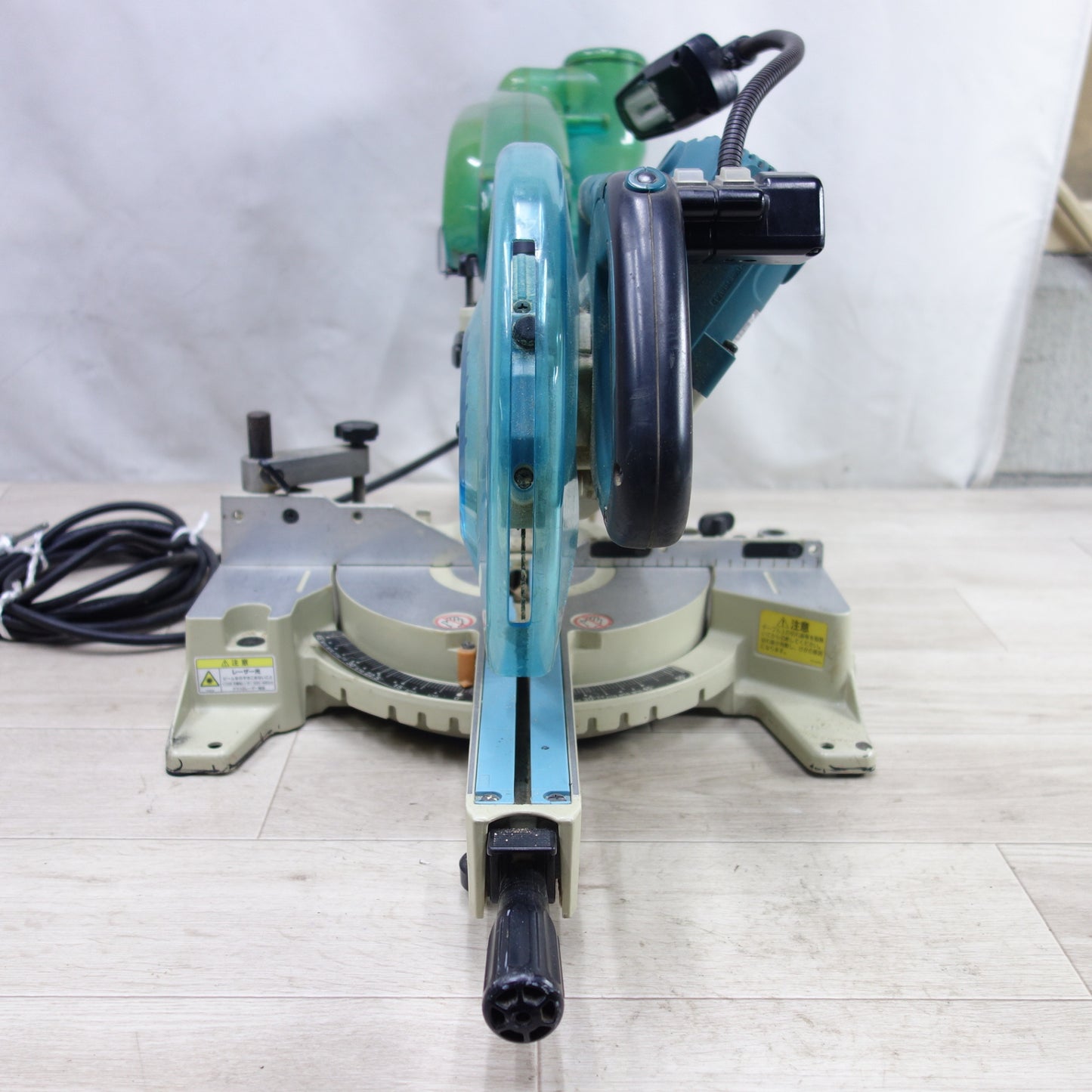 [送料無料] ◆マキタ 216mm スライド マルノコ LS0814FL 丸のこ 丸ノコ 木工 切断機 電動 工具 makita◆