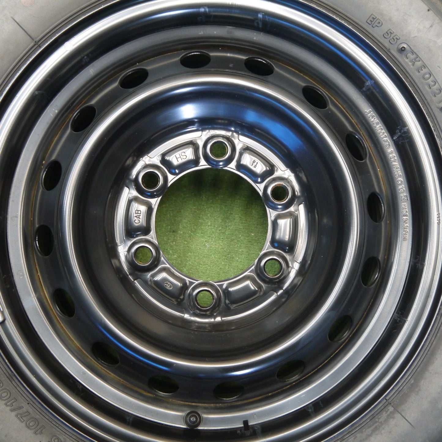 新車外し！23年★トヨタ 200系 ハイエース 純正 スチール 195/80R15 107/105N ブリヂストン エコピア RD613 15インチ PCD139.7/6H★6042706Hノ