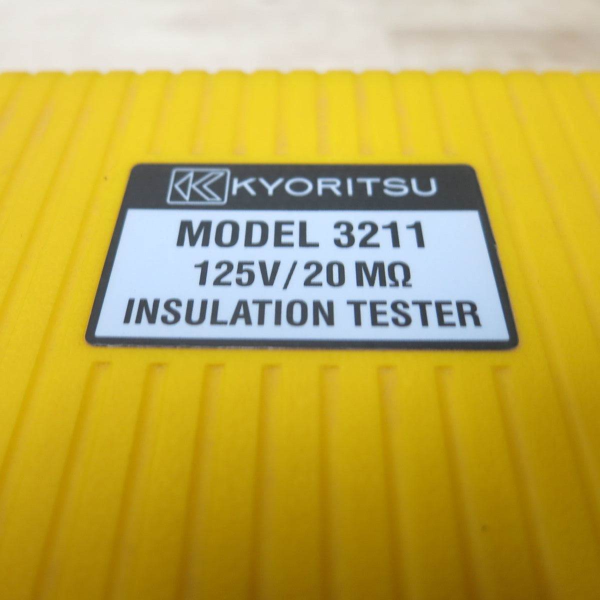 [送料無料] ◆KYORITSU アラーム付 絶縁抵抗計 125V 20MΩ MODEL3211 ケース コード 付き INSULATION TESTER◆