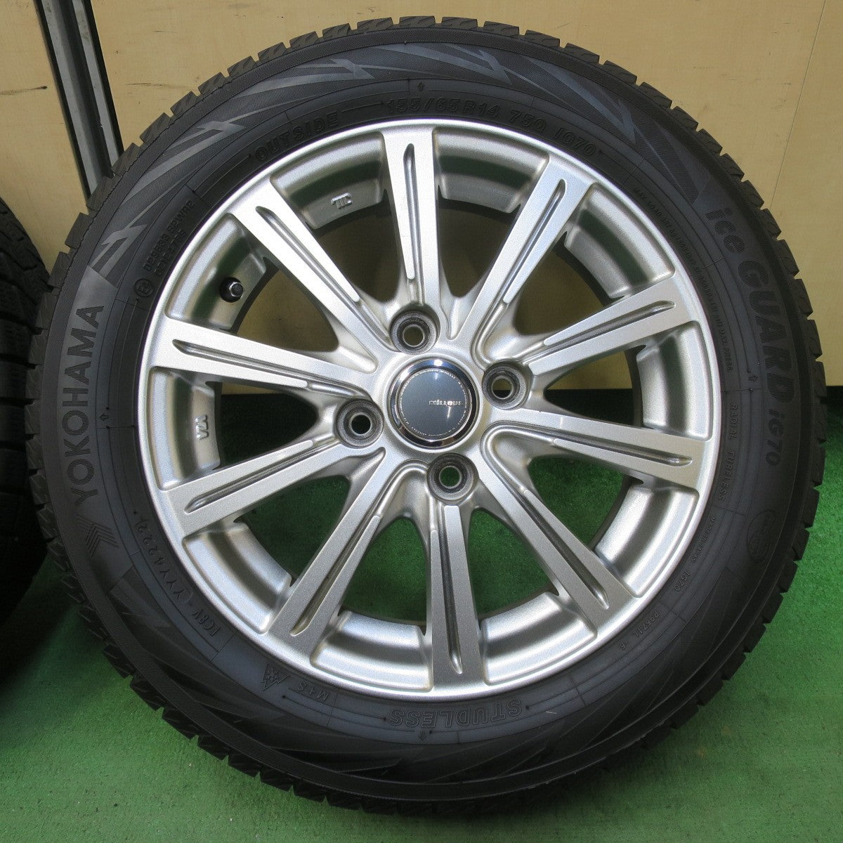 バリ溝！22年！キレイ！8.5分★スタッドレス 155/65R14 ヨコハマ アイスガード iG70 MiLLOUS ミルアス 14インチ PCD100/4H★5100202イス