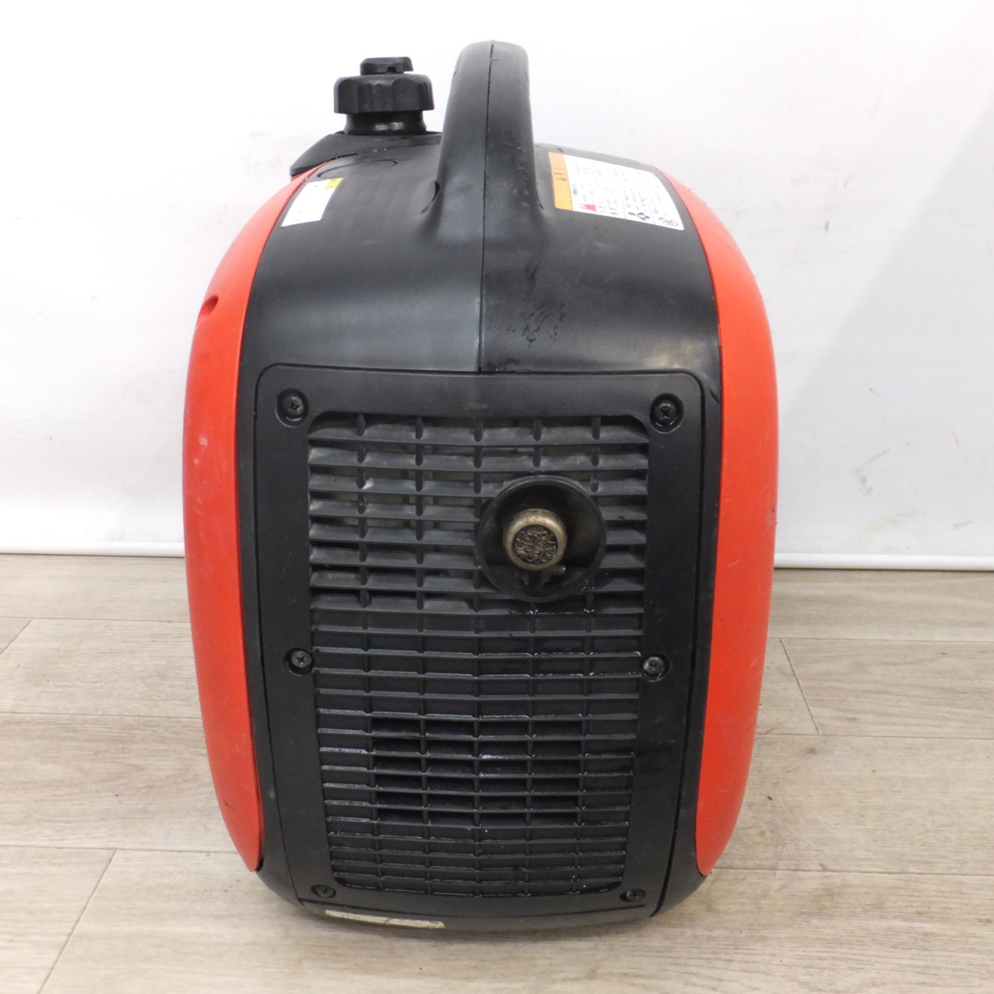 [送料無料] 岐阜発★やまびこ 新ダイワ shindaiwa 携帯用発電機 iEG1600M-Y IEG1600M/M インバーター発電機　空冷4サイクル OHVガソリンエンジン★