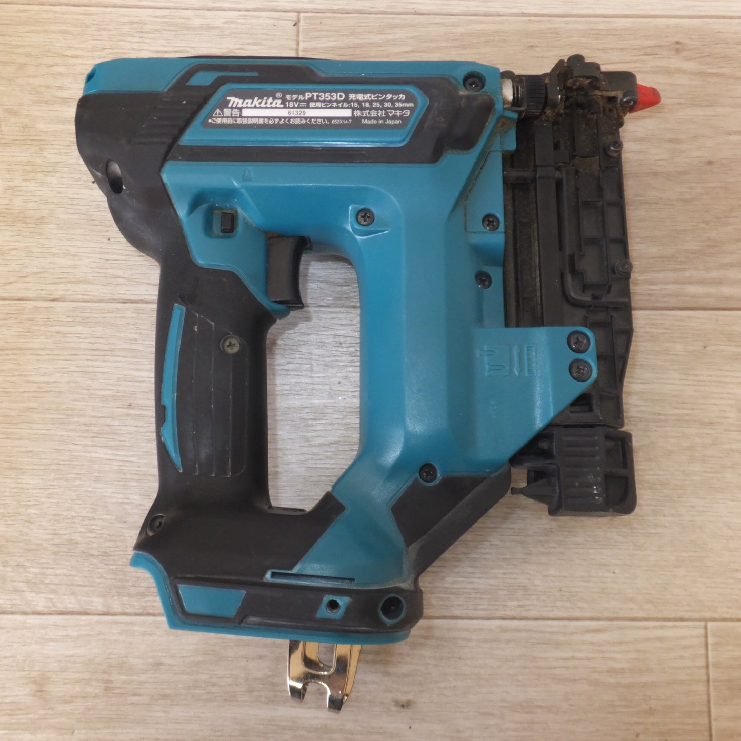 [送料無料] ★マキタ makita 充電式ピンタッカ PT353D 18V 本体のみ★