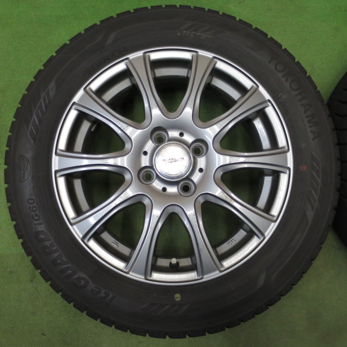 バリ溝！23年！9分◎スタッドレス 175/65R15 ヨコハマ アイスガード iG60 AMALIA アマリア 15インチ PCD100/4H◎6091402NGス
