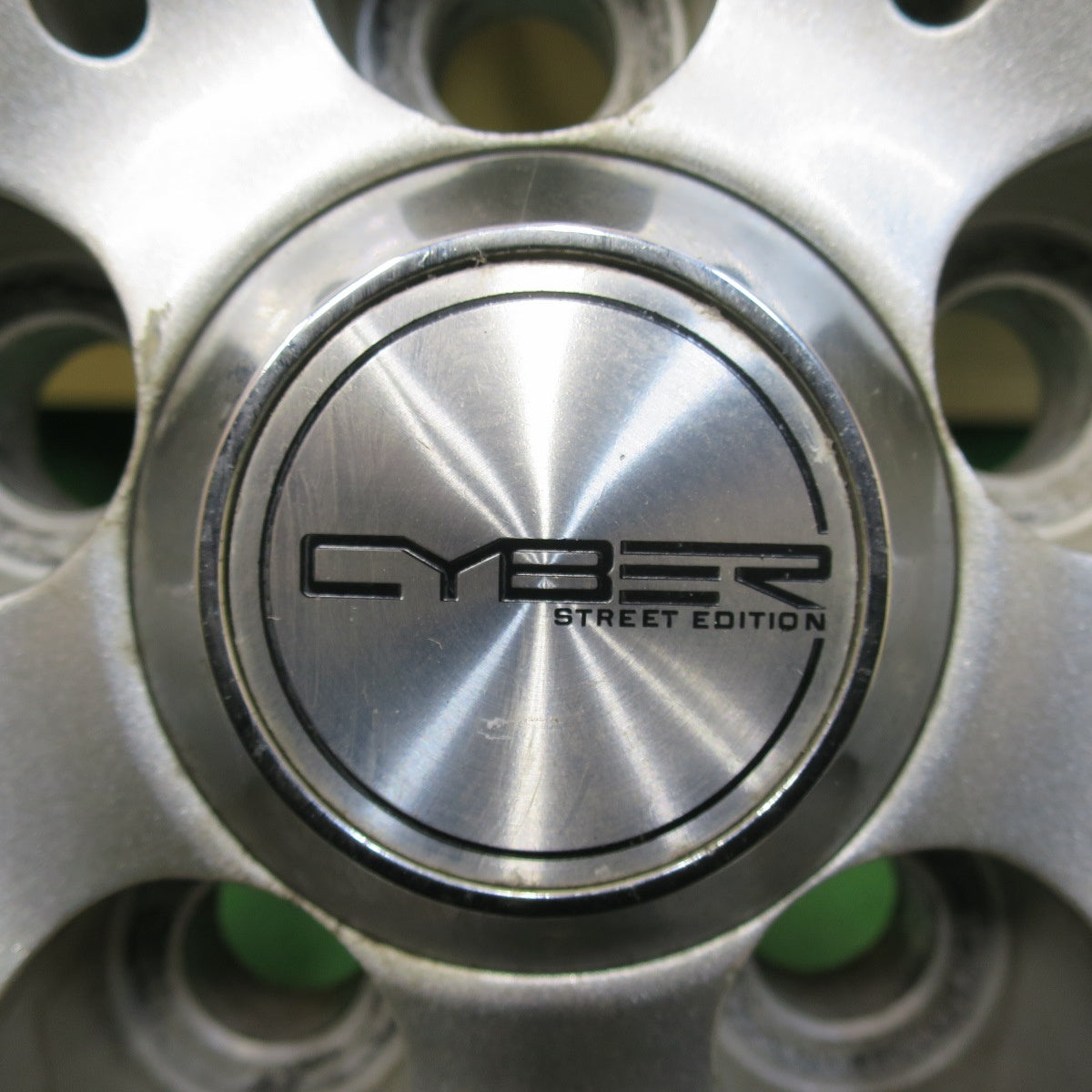 [送料無料] バリ溝！22年！9.5分★プリウス 等 195/65R15 スタッドレス ブリヂストン アイスパートナー2 CYBER 15インチ PCD100/5H★5010412イス