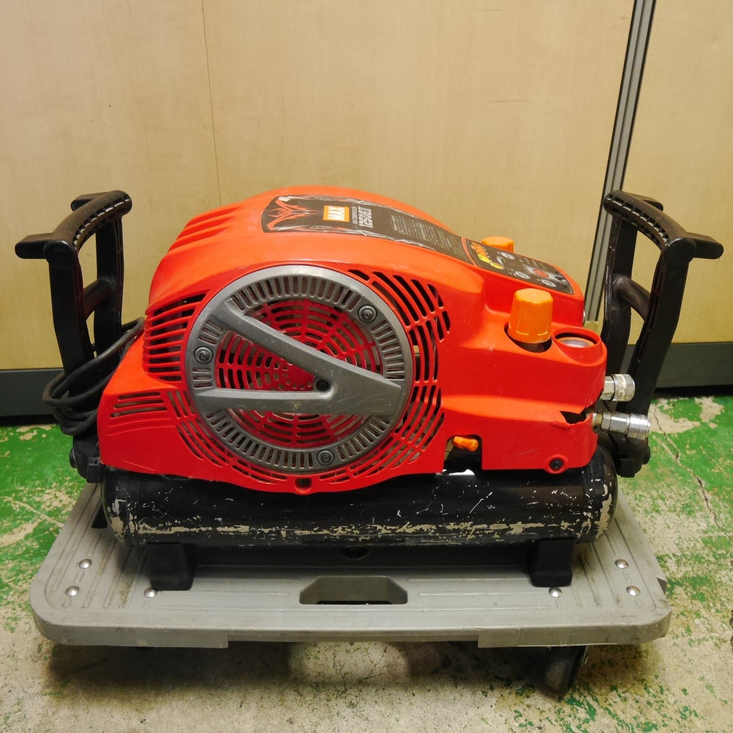 [送料無料] ☆MAX マックス スーパー エア コンプレッサー AK-HH1250E2 エアー ツール 工具 現状品☆