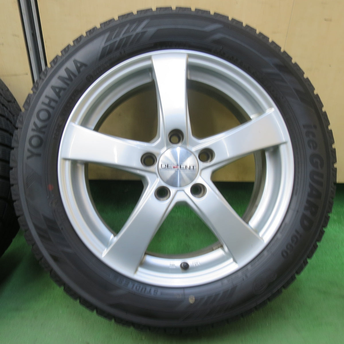 バリ溝！9.5分★ワーゲン 等 205/55R16 スタッドレス ヨコハマ アイスガード iG60 DEZENT ディゼント 16インチ PCD112/5H★5101604イス