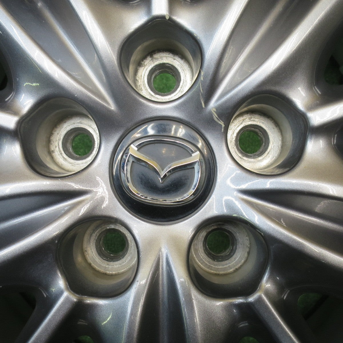 バリ溝！22年！キレイ！ほぼ10分★マツダ CX-5 純正 225/65R17 スタッドレス ヨコハマ アイスガード iG52C 17インチ CX5 PCD114.3/5H★5111313NJス