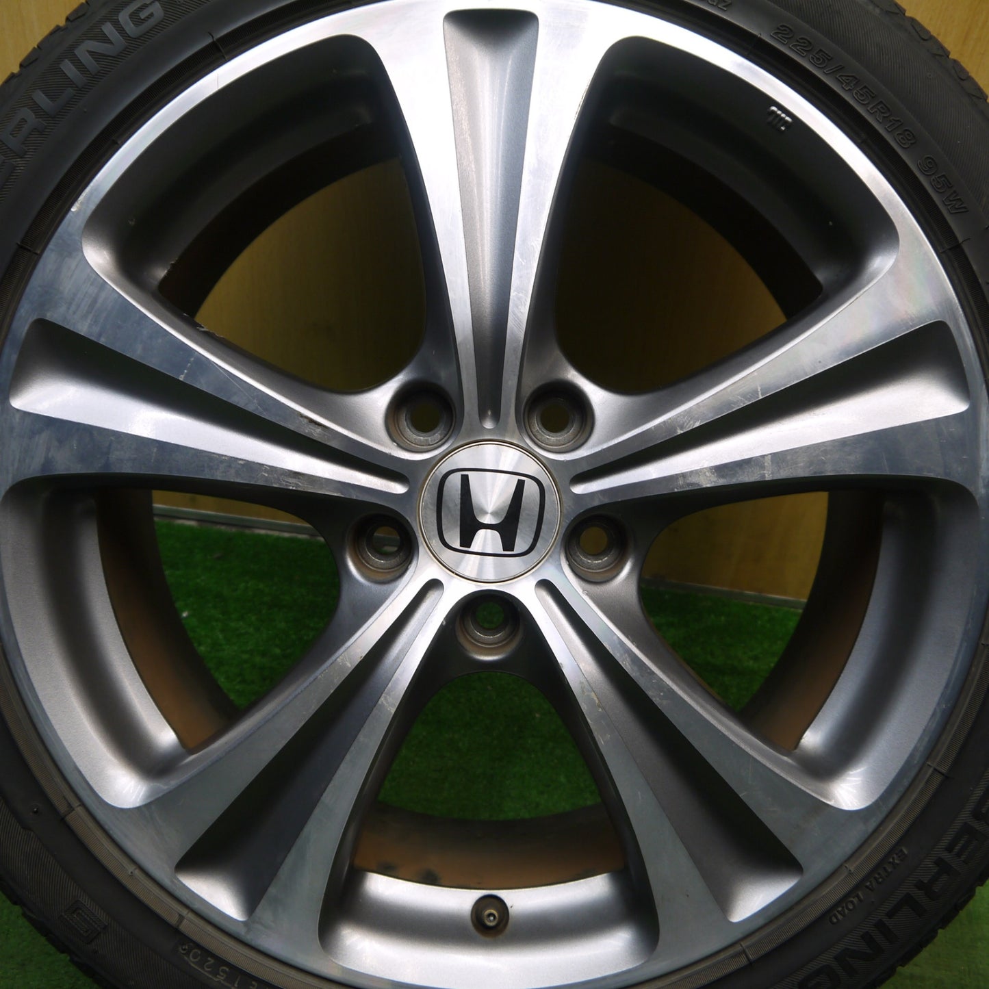 1本価格★ホンダ RB3 オデッセイ アブソルート 純正 225/45R18 セイバーリング SL201 18インチ PCD114.3/5H★5062307Hノ