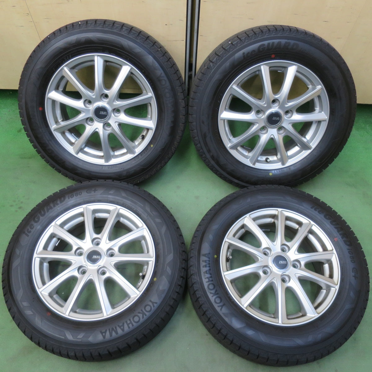 バリ溝！25年！ほぼ10分★スタッドレス 195/65R15 ヨコハマ アイスガード iG80 PREO プレオ 15インチ PCD114.3/5H★6032505イス