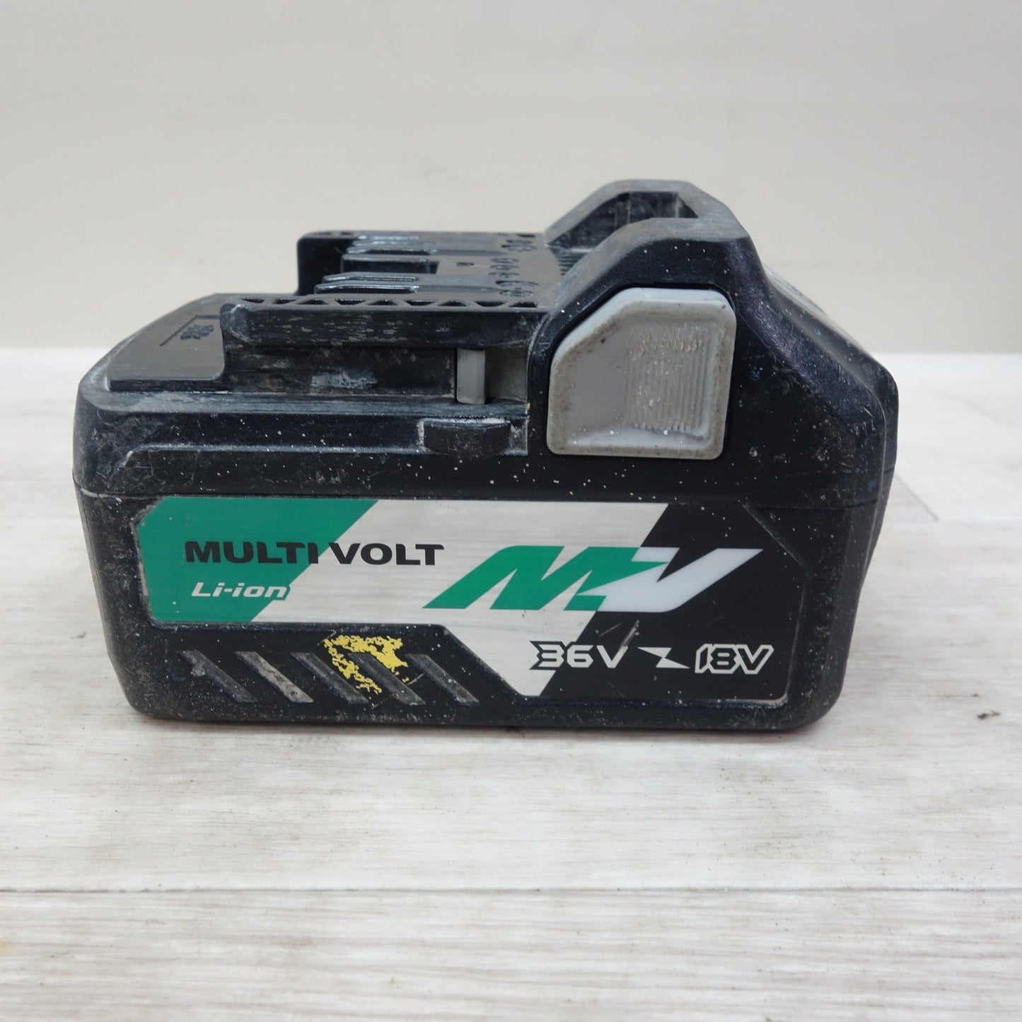 [送料無料] ☆ハイコーキ マルチ ボルト リチウム イオン 蓄電池 DC18V 36V BSL36A18 急速 充電器 UC18YDL2 セット HiKOKI 電動 工具☆