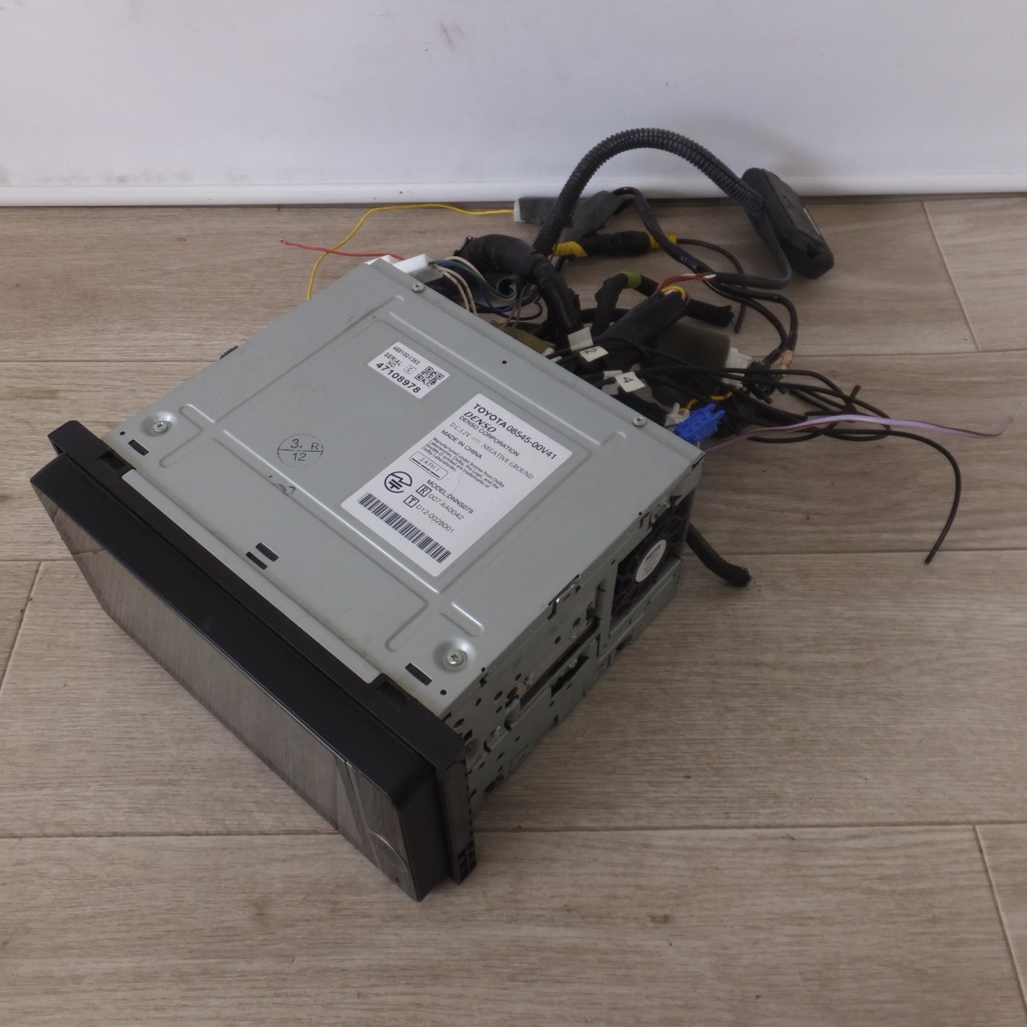 [送料無料] 現状品★デンソー製 トヨタ 純正 エクセレントナビ NHZD-W62G 08545-00V41 セキュリティロック[82]★
