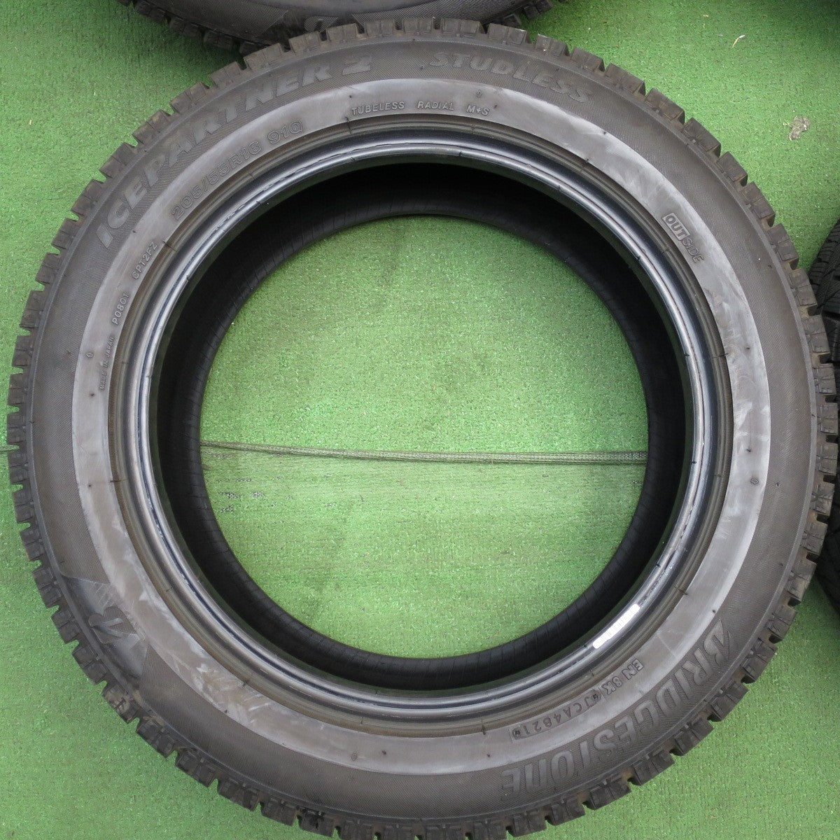 *送料無料* バリ溝！21年！9.5分★スタッドレス 205/55R16 ブリヂストン アイスパートナー2 タイヤ 16インチ セレナ インプレッサ等★4033011KKスタ