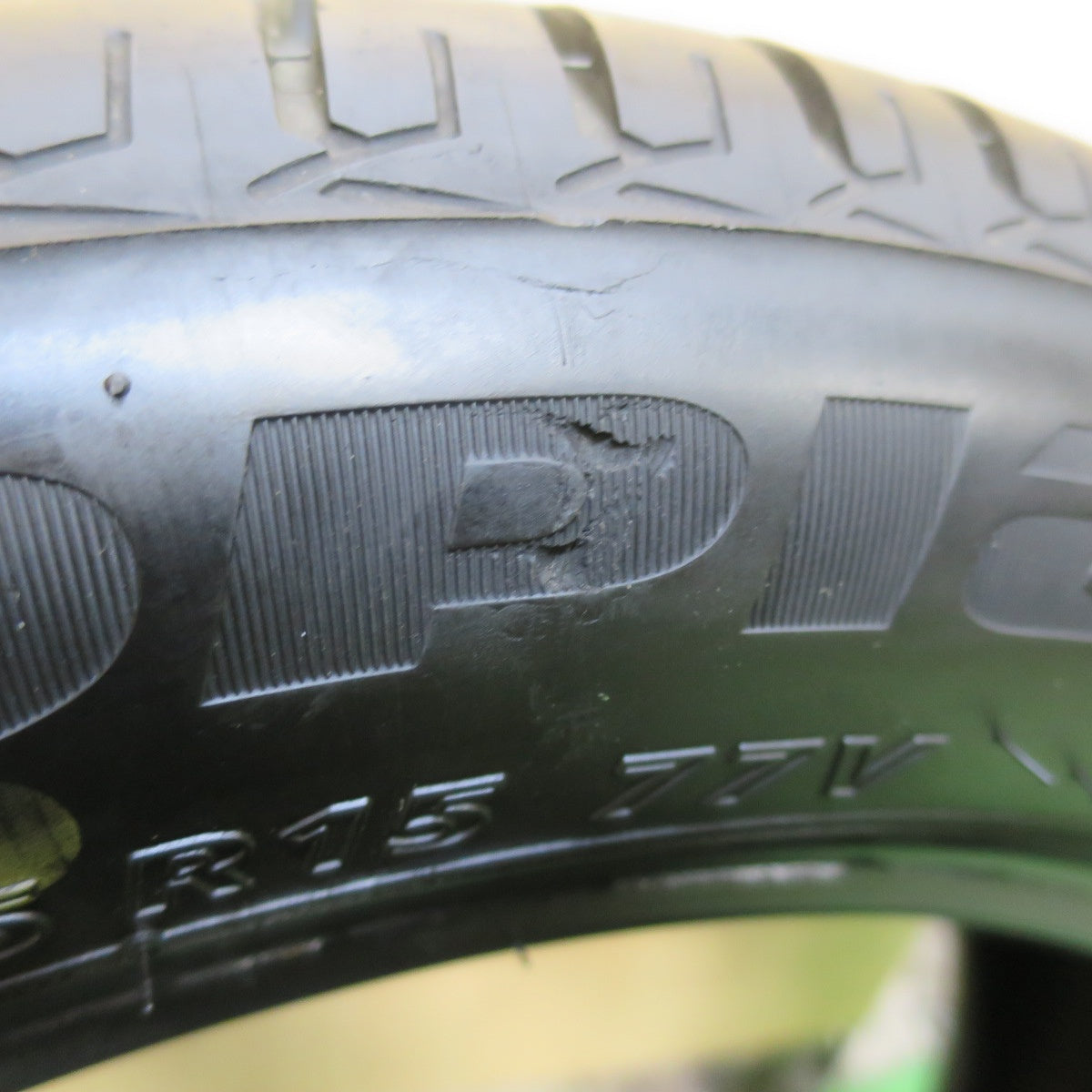 バリ溝！23年！9.5分★175/55R15 ブリヂストン エコピア NH200C タイヤ 15インチ タンク ルーミー トール 等★5112113イノタ