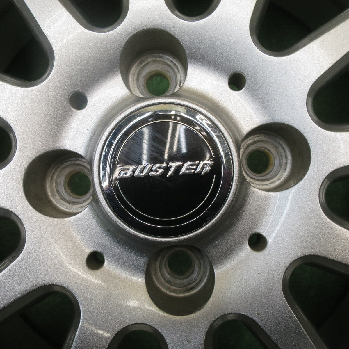 ほぼ未使用！23年！キレイ★スタッドレス 185/65R15 ダンロップ ウインターマックス WM02 BUSTER バスター 15インチ PCD100/4H★5111804NJス