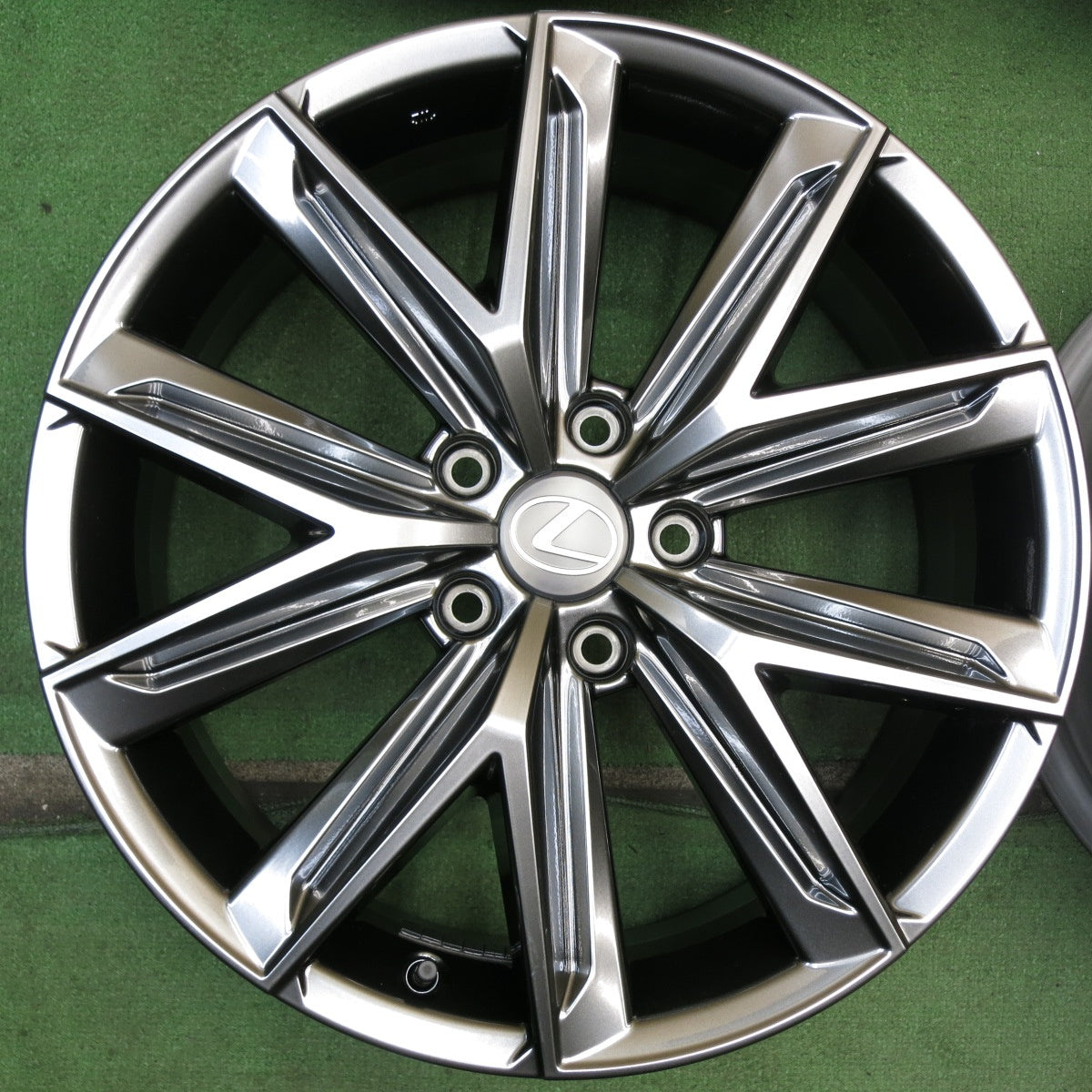未使用★レクサス LBX Relax 純正 ホイール 18インチ リラックス 18×7J PCD114.3/5H★6072909KKホ