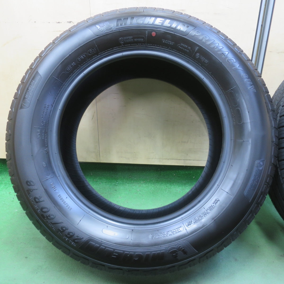 新車外し！26年◎265/60R18 ミシュラン プライマシー SUV タイヤ 18インチ ランクル プラド ハイラックス トライトン パジェロ 等◎6082804イノタ
