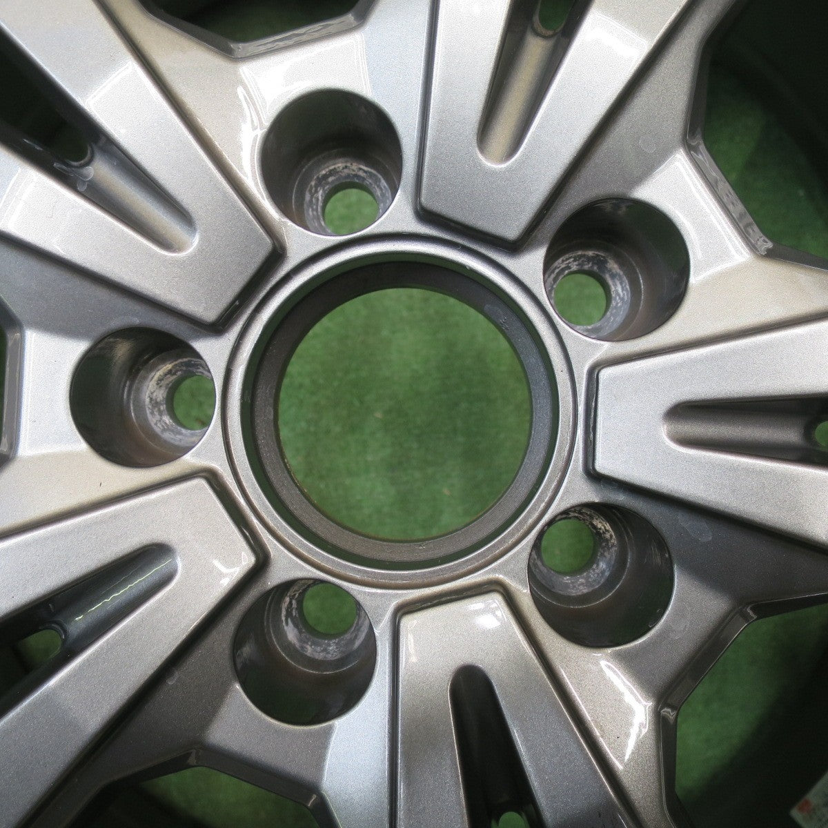 バリ溝！23年！キレイ！9.5分★ベンツ 等 ADVANCE LINE SV-1 225/55R17 スタッドレス ダンロップ ウインターマックス WM02 アドバンスライン 17インチ PCD112/5H★6021005NJス