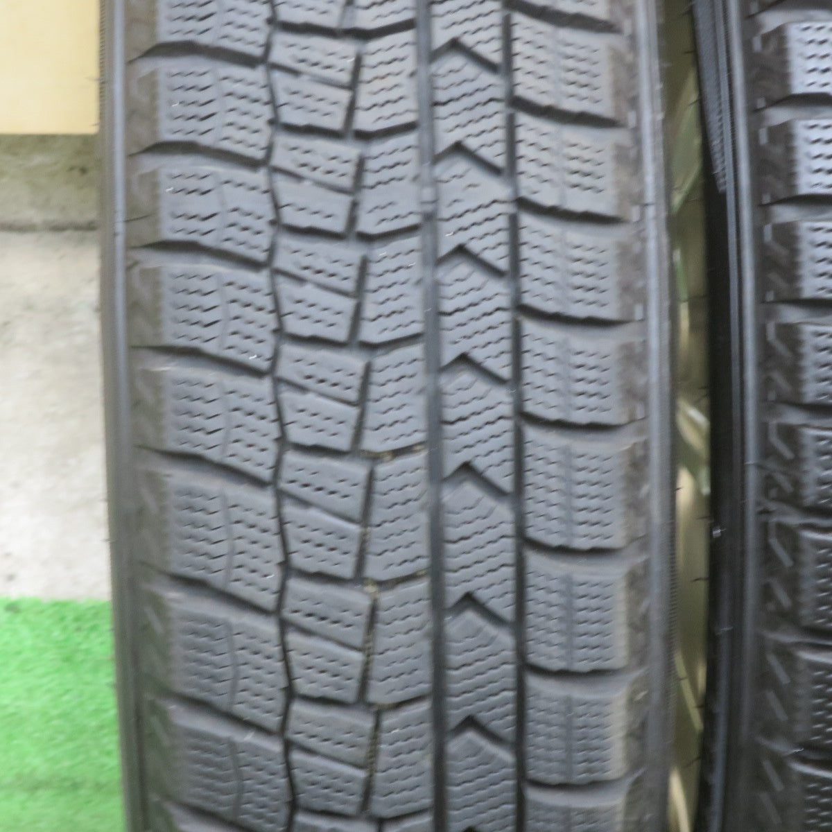 バリ溝！23年！キレイ！9.5分★スタッドレス 165/65R14 ダンロップ ウインターマックス WM02 NEXTA ネクスタ 14インチ PCD100/4H★6022304TTス