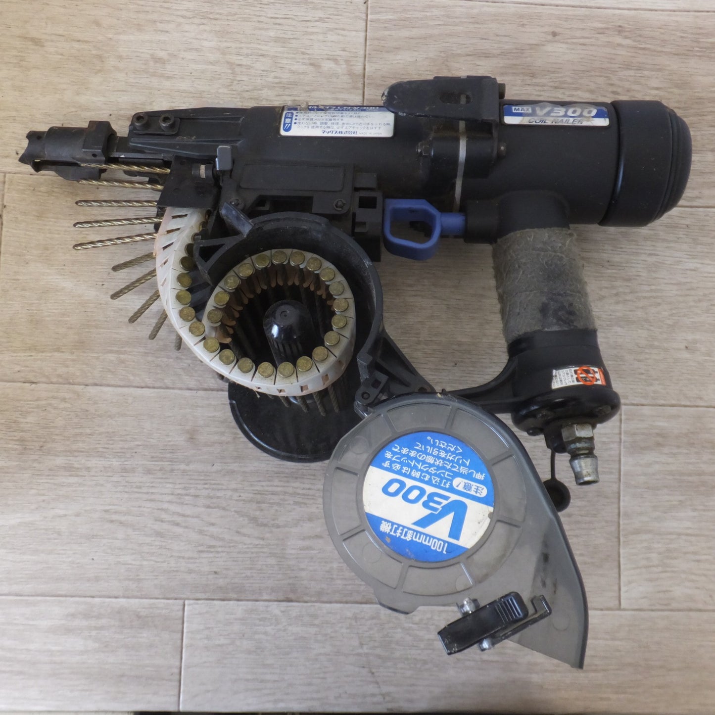 [送料無料] ★マックス MAX 100mm 釘打機 V300 常圧コイルネイラ CN-V300　使用ネイル足長 65～100mm★