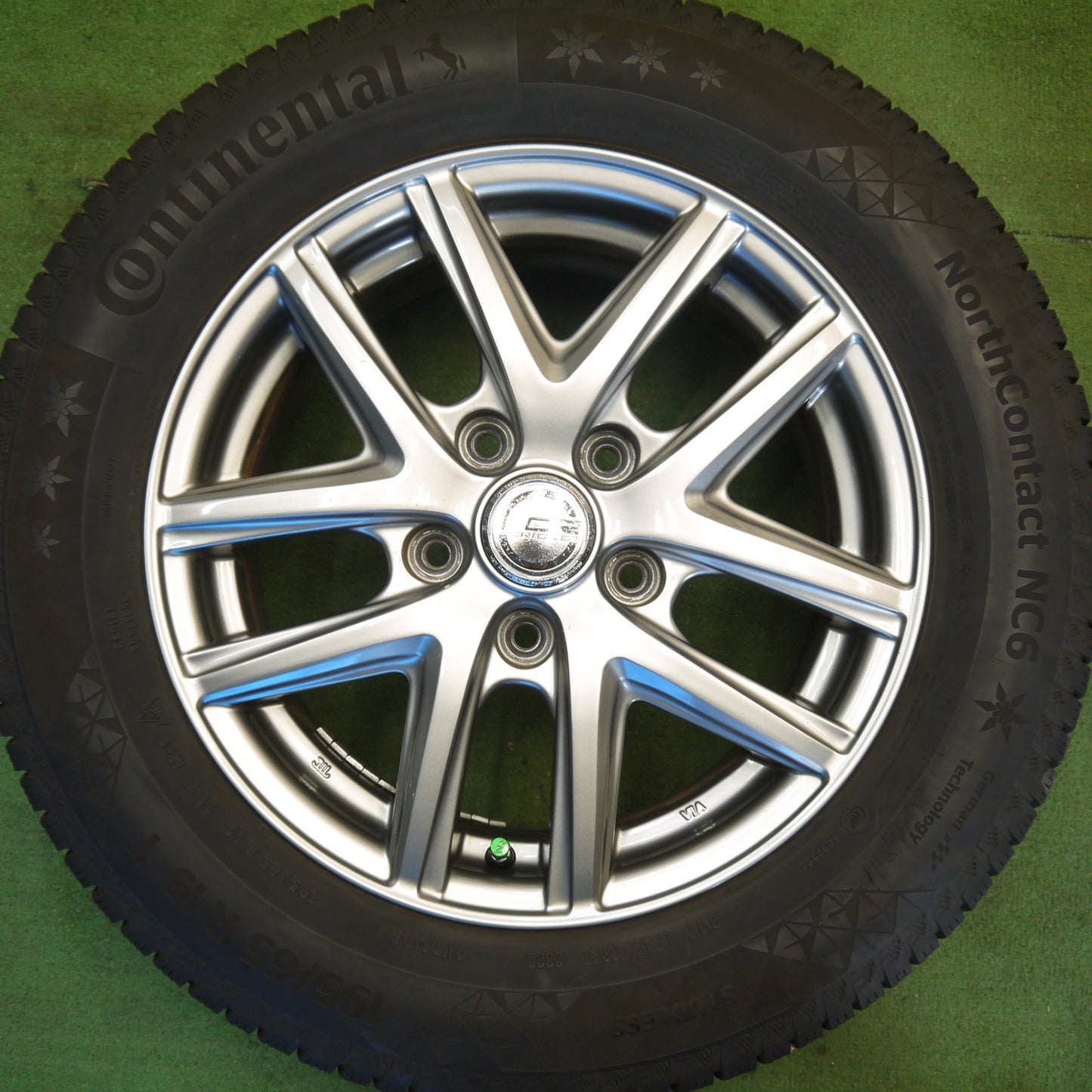 キレイ！22年★スタッドレス 195/65R15 コンチネンタル ノースコンタクト NC6 CR CRICKET クリケット 15インチ PCD114.3/5H★6042004Hス