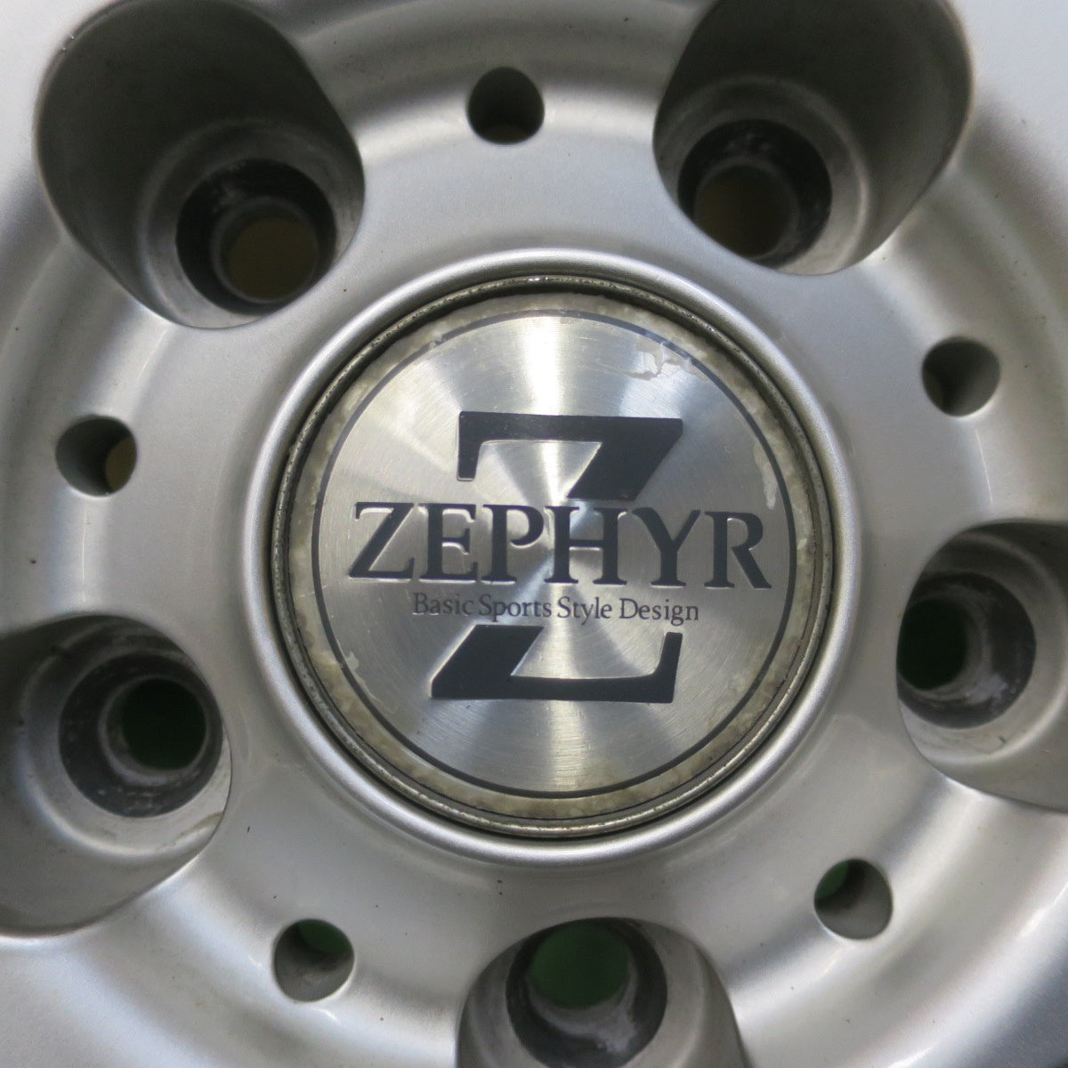 バリ溝！24年！9.5分★スタッドレス 195/65R15 ブリヂストン ブリザック VRX3 ZEPHYR ゼファー 15インチ PCD114.3/5H★5110407イス